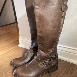 Mossimo Supply Co. Brown Boots